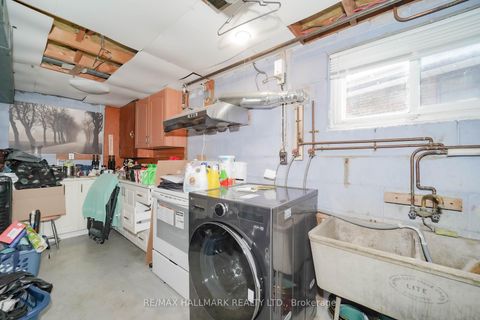 Photo 40 at 16 Araman Drive, Sullivan, Toronto