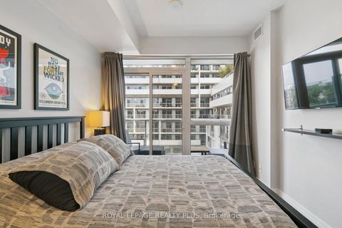 Photo 26 at 406 - 65 Speers Road, QE Queen Elizabeth, Oakville