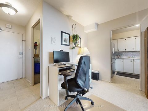 Photo 9 at 1204 - 1350 York Mills Road, Donalda, Toronto
