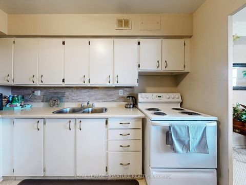 Photo 14 at 1204 - 1350 York Mills Road, Donalda, Toronto