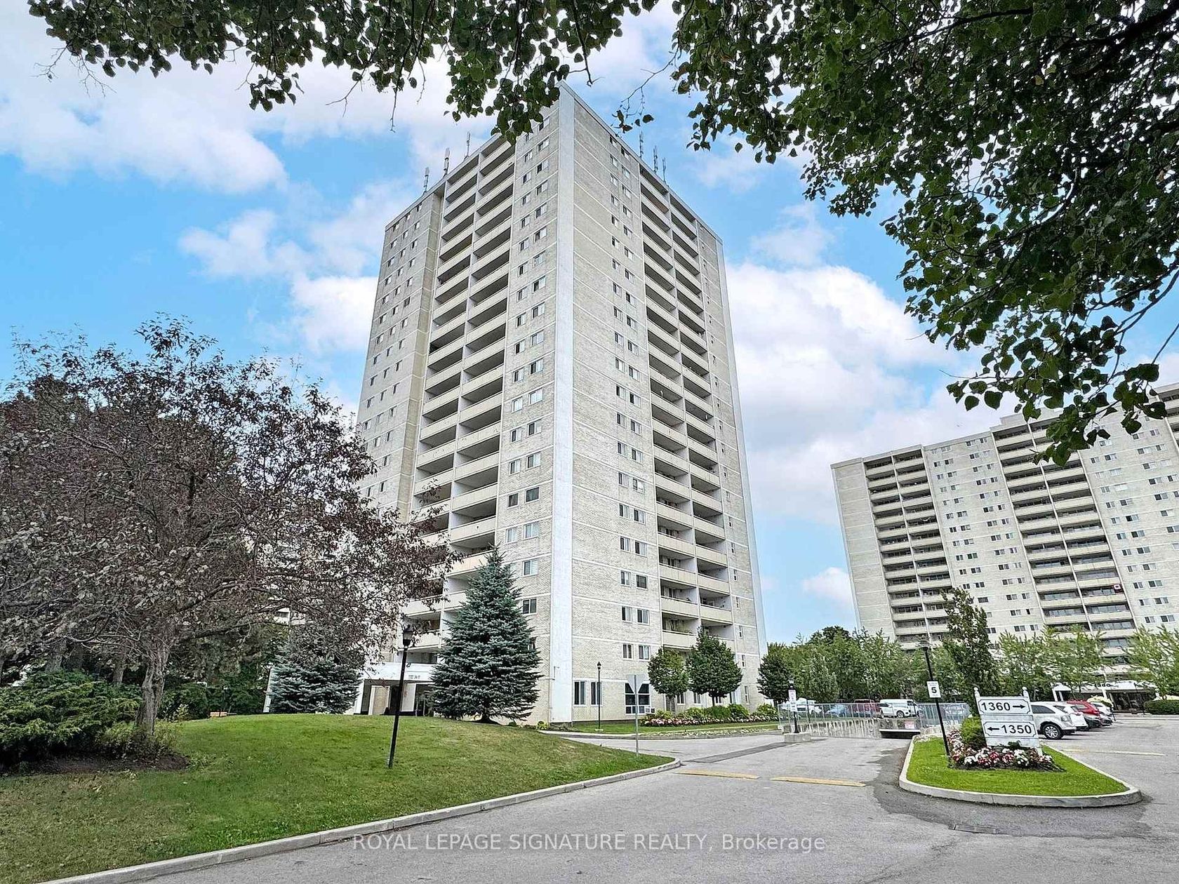 1204 - 1350 York Mills Road, Donalda, Toronto 