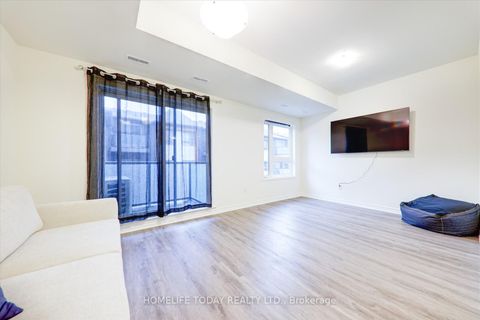 Photo 6 at 321 - 2787 Eglington Avenue, Eglinton East, Toronto