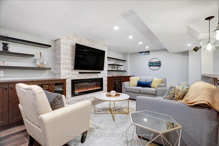 Photo 15 at 104 Earlsbridge Boulevard, Fletcher's Meadow, Brampton