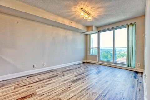 Photo 10 at 920 - 376 Highway 7 Avenue E, Doncrest, Richmond Hill