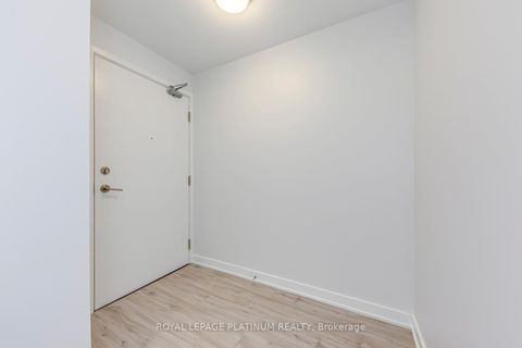 Photo 14 at 216 - 3005 Pine Glen Road, WM Westmount, Oakville