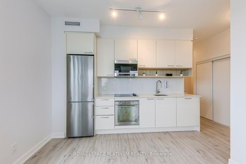 Photo 16 at 216 - 3005 Pine Glen Road, WM Westmount, Oakville