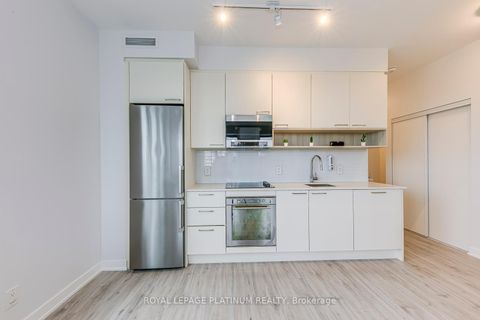 Photo 17 at 216 - 3005 Pine Glen Road, WM Westmount, Oakville