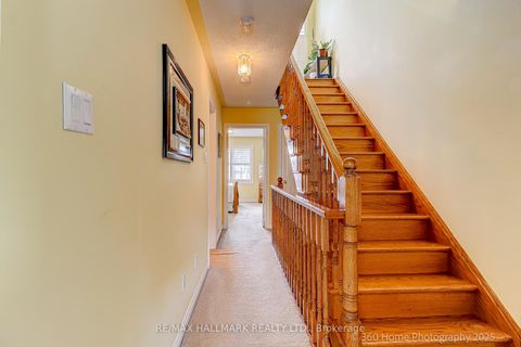 Photo 7 at 188 Rankin Crescent, Junction, Toronto