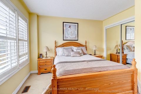 Photo 12 at 188 Rankin Crescent, Junction, Toronto