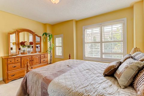 Photo 13 at 188 Rankin Crescent, Junction, Toronto
