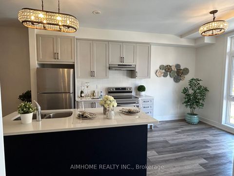 Photo 1 at 2 - 7 Phelps Lane, Oak Ridges, Richmond Hill
