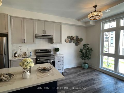 Photo 8 at 2 - 7 Phelps Lane, Oak Ridges, Richmond Hill