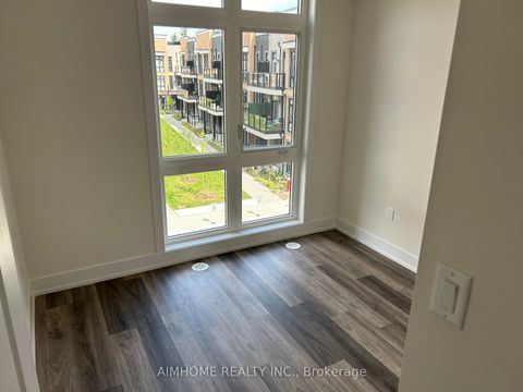 Photo 16 at 2 - 7 Phelps Lane, Oak Ridges, Richmond Hill