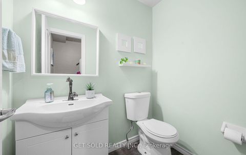 Photo 15 at 73 Piggott Mews, Weston, Toronto