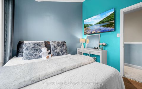 Photo 24 at 73 Piggott Mews, Weston, Toronto