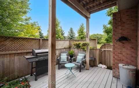 Photo 31 at 73 Piggott Mews, Weston, Toronto