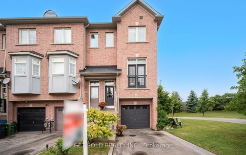 Photo 36 at 73 Piggott Mews, Weston, Toronto