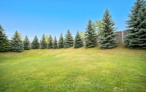 Photo 42 at 73 Piggott Mews, Weston, Toronto