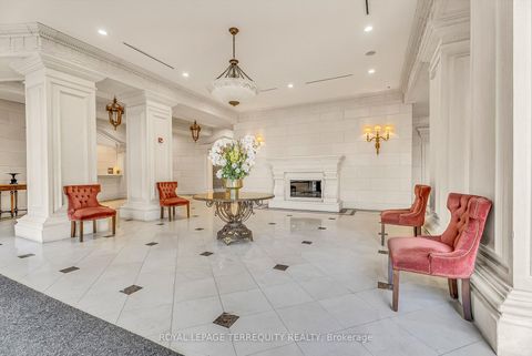Photo 2 at 1409 - 9225 Jane Street, Maple, Vaughan