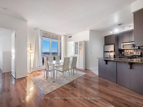 Photo 7 at 1409 - 9225 Jane Street, Maple, Vaughan