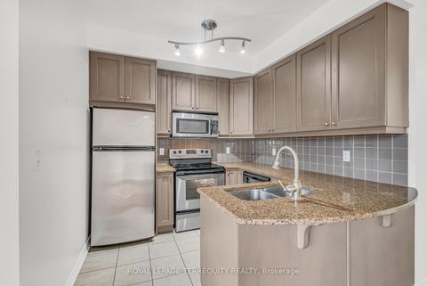 Photo 9 at 1409 - 9225 Jane Street, Maple, Vaughan