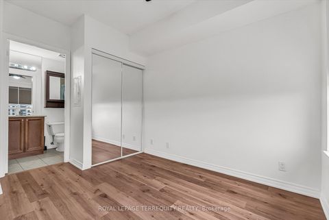 Photo 20 at 1409 - 9225 Jane Street, Maple, Vaughan