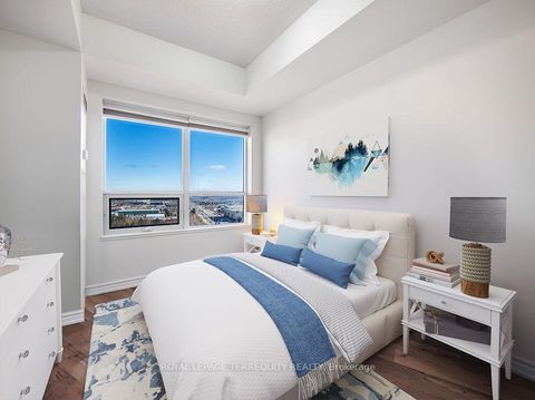 Photo 23 at 1409 - 9225 Jane Street, Maple, Vaughan