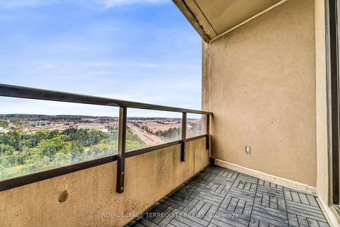 Photo 25 at 1409 - 9225 Jane Street, Maple, Vaughan