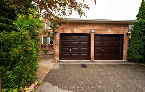 Photo 5 at 25 Grampian Avenue, Maple, Vaughan