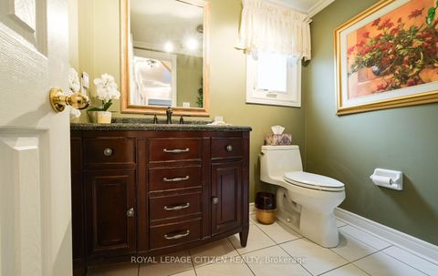 Photo 26 at 25 Grampian Avenue, Maple, Vaughan