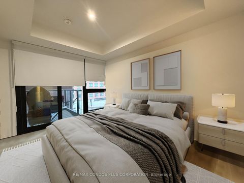 Photo 4 at 430 - 33 Frederick Todd Way, Thorncliffe Park, Toronto