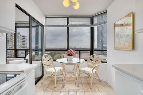Photo 15 at 903 - 7440 Bathurst Street, Brownridge, Vaughan