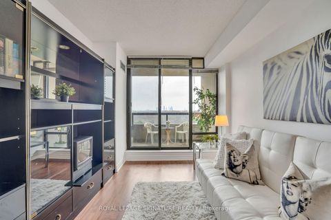 Photo 26 at 903 - 7440 Bathurst Street, Brownridge, Vaughan