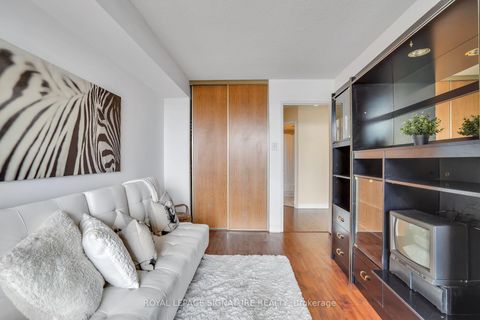 Photo 27 at 903 - 7440 Bathurst Street, Brownridge, Vaughan