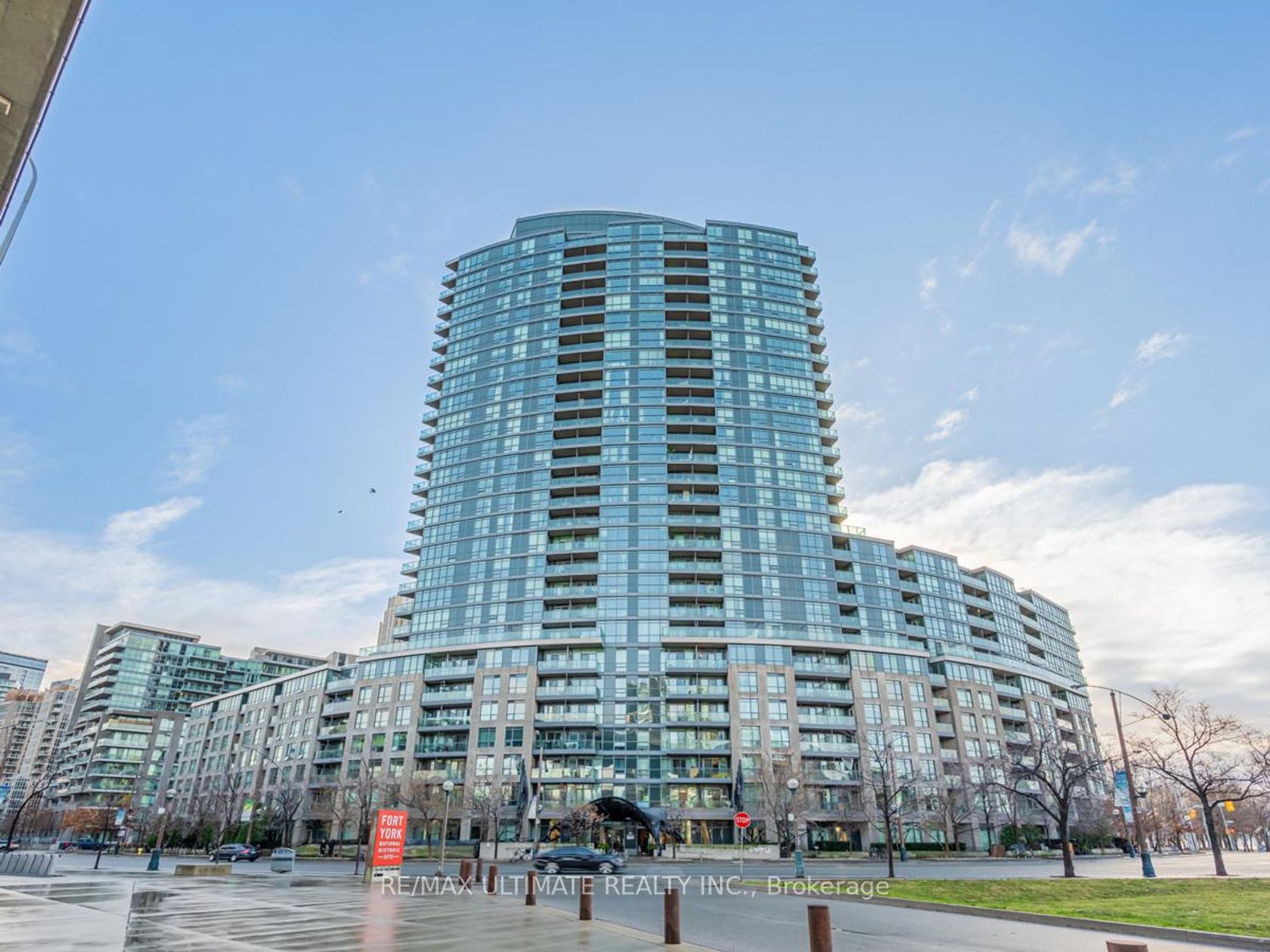 1911 - 231 Fort York Boulevard, Niagara, Toronto 