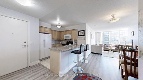 Photo 10 at 2413 - 15 Greenview Avenue, Willowdale West, Toronto