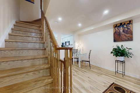Photo 16 at 8 - 57 Hedge End Road, Rouge E11, Toronto