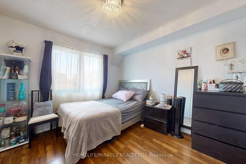 Photo 17 at 8 - 57 Hedge End Road, Rouge E11, Toronto