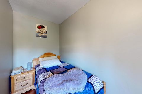 Photo 20 at 8 - 57 Hedge End Road, Rouge E11, Toronto