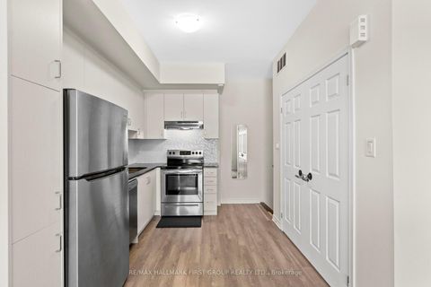Photo 12 at 522 - 2791 Eglinton Avenue E, Eglinton East, Toronto
