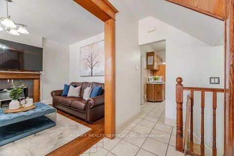 Photo 12 at 444 Maybank Avenue, Junction Area, Toronto