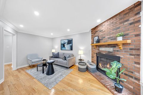 Photo 17 at 71 Nightstar Drive, Observatory, Richmond Hill