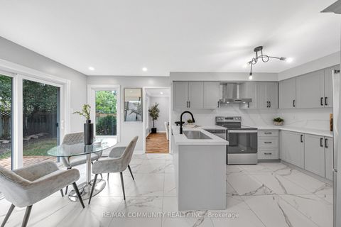 Photo 19 at 71 Nightstar Drive, Observatory, Richmond Hill