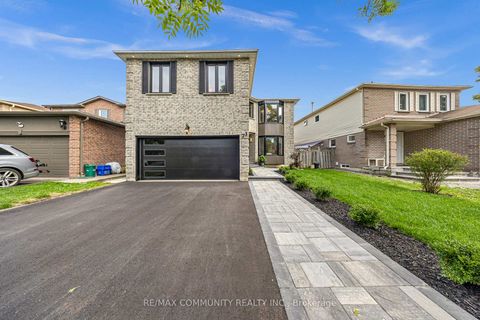 Photo 42 at 71 Nightstar Drive, Observatory, Richmond Hill