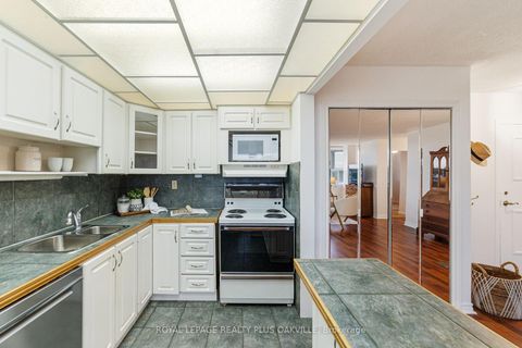 Photo 9 at 508 - 2263 Marine Drive, BR Bronte, Oakville
