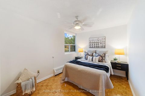 Photo 16 at 508 - 2263 Marine Drive, BR Bronte, Oakville