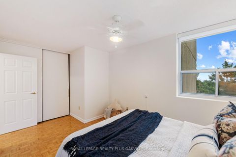 Photo 17 at 508 - 2263 Marine Drive, BR Bronte, Oakville