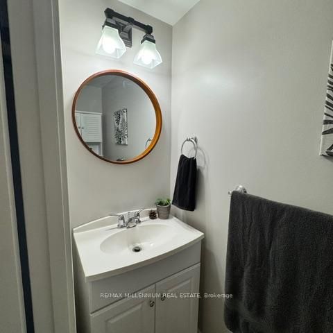Photo 11 at #910 - 90 Ling Road, West Hill, Toronto
