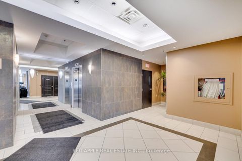 Photo 4 at 213 - 872 Sheppard Avenue W, Bathurst Manor, Toronto