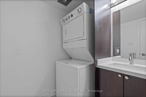 Photo 29 at 213 - 872 Sheppard Avenue W, Bathurst Manor, Toronto